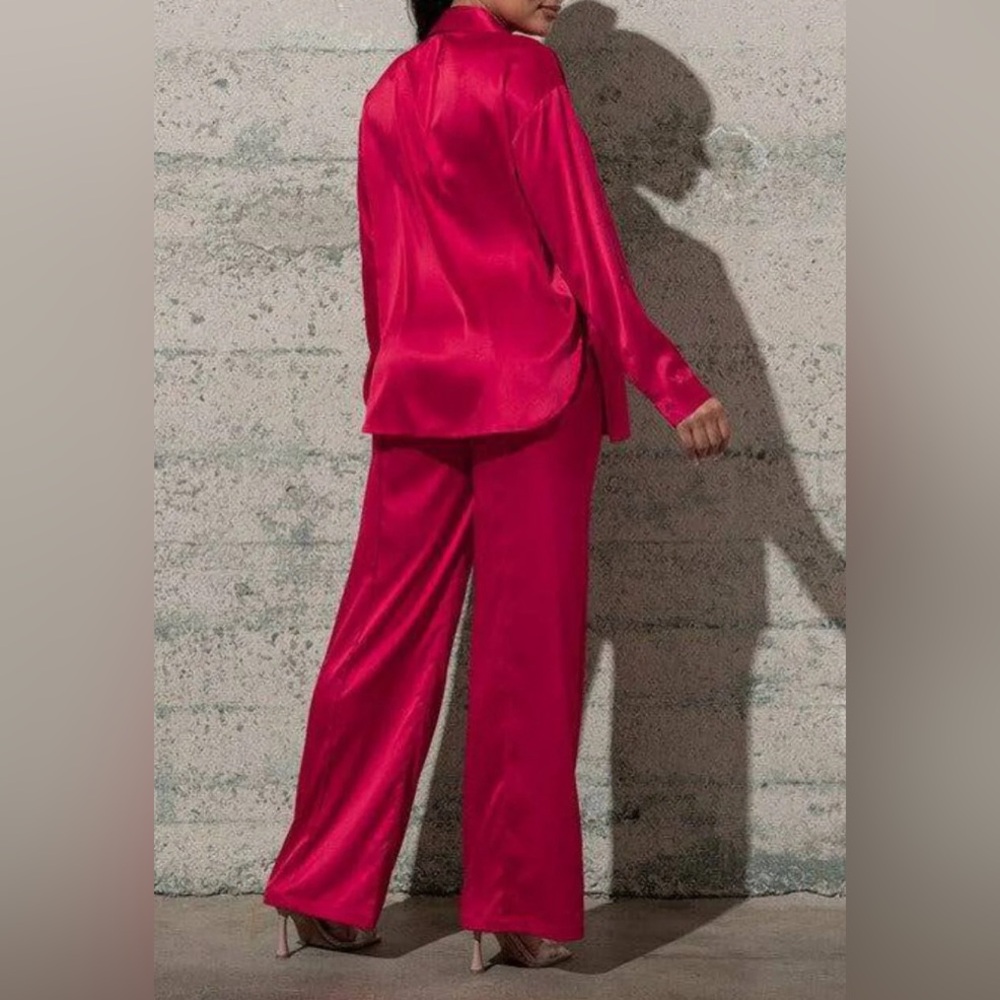 GUC Red 100% Silk Charmeuse Pajamas satin lounge set, Silk pant and top Size: XL